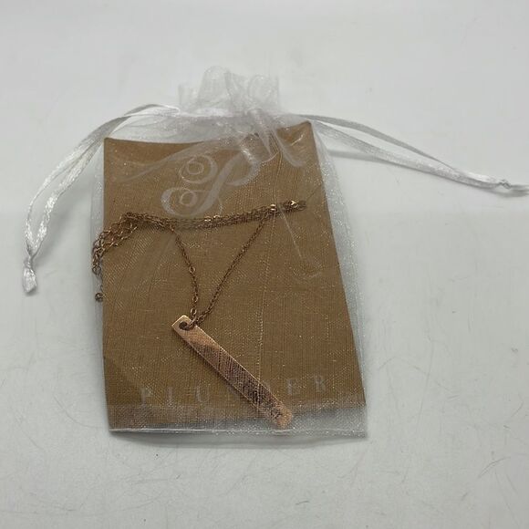 Plunder Jewelry Find Her Rose Gold Necklace New - Picture 6 of 6
